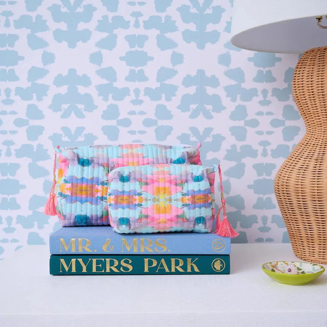 Laura Park Designs Antigua Smile Cosmetic Bag - Flirt!